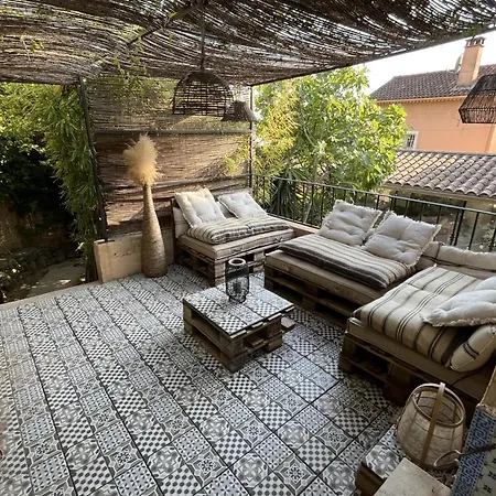 Les 3 Restanques Villa *