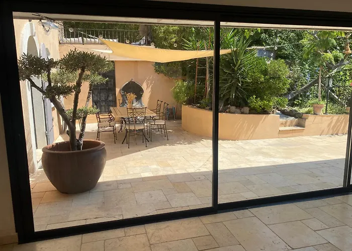Les 3 Restanques Villa *
